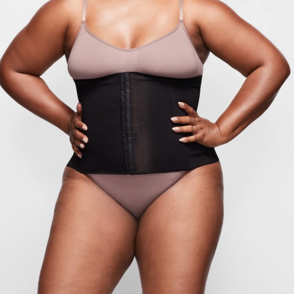 Skims Waist Trainer